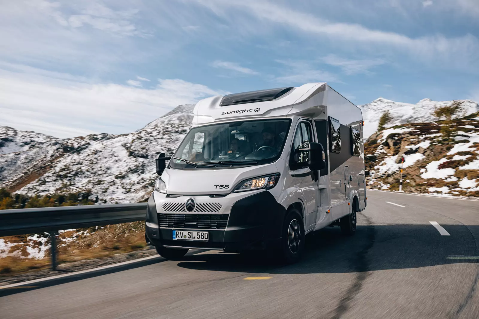 C型露營車 Sunlight T58